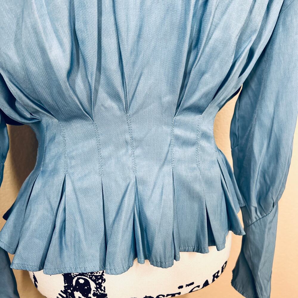 shein blue tie-front blouse features a draped, voluminous silhouette size L - Picture 6 of 13